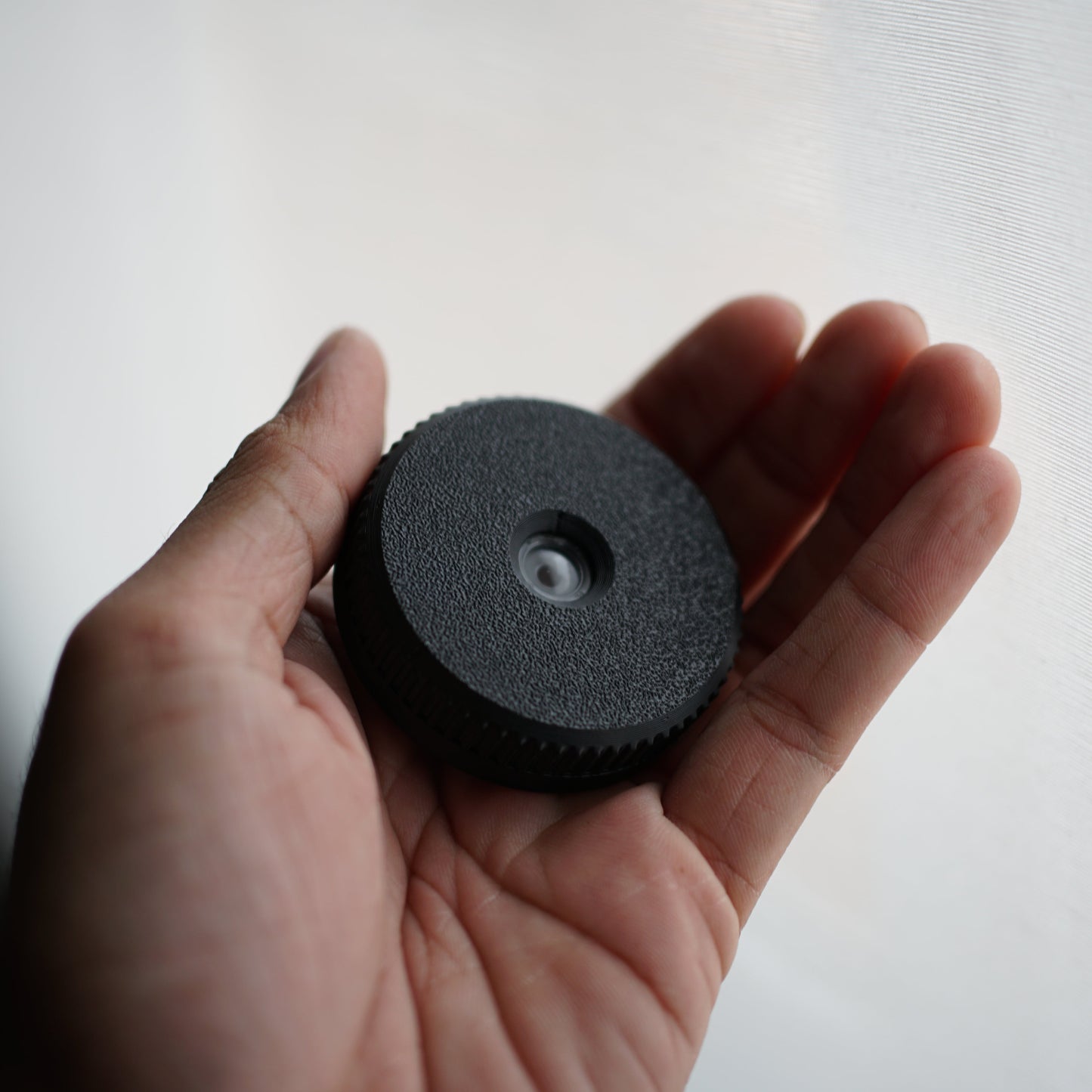 RetroDispo: Pancake Lens for Mirrorless Cameras